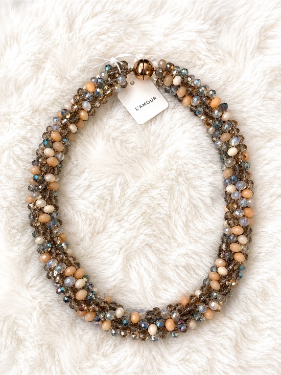 L'Amour Jewelry - L'Amour Peach, Tan & Iridescent Beaded Collar Necklace